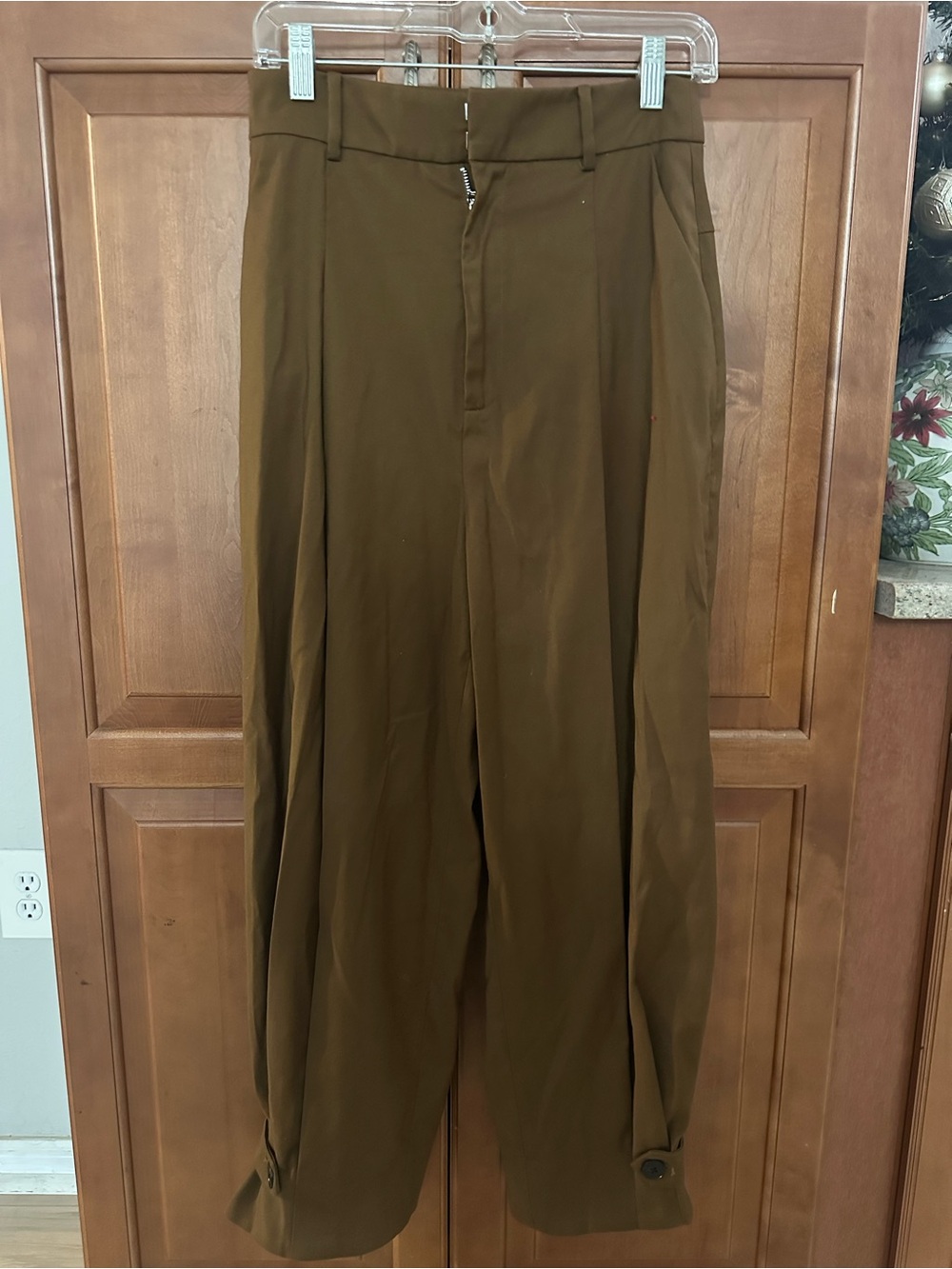 MOTF Women's Olive Brown High-Waist Pleated Dress Pants